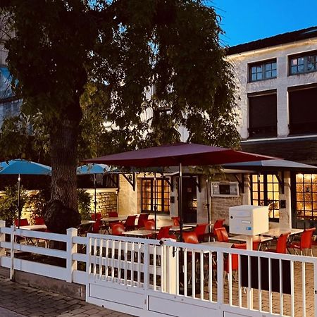 Hostellerie Au Rendez-Vous Des Amis Chaumont  Exteriér fotografie