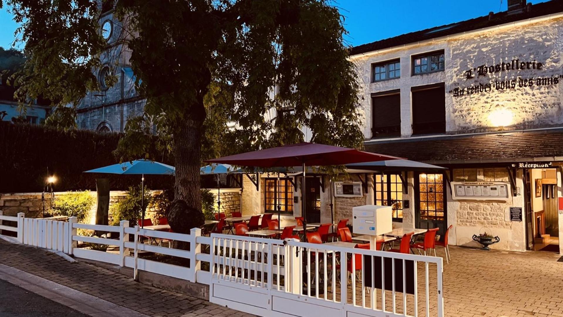 Hostellerie Au Rendez-Vous Des Amis Chaumont  Exteriér fotografie